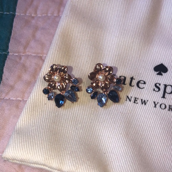 kate spade Jewelry - NWOT KATE SPADE ROSE GOLD PEARL AND NAVY EARRINGS